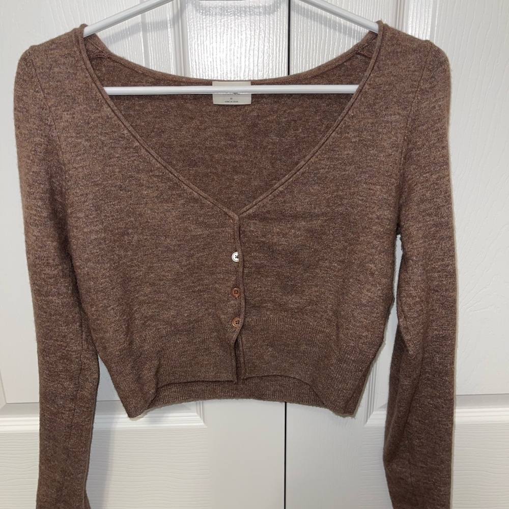 WILFRED SWEATER size medium brand new